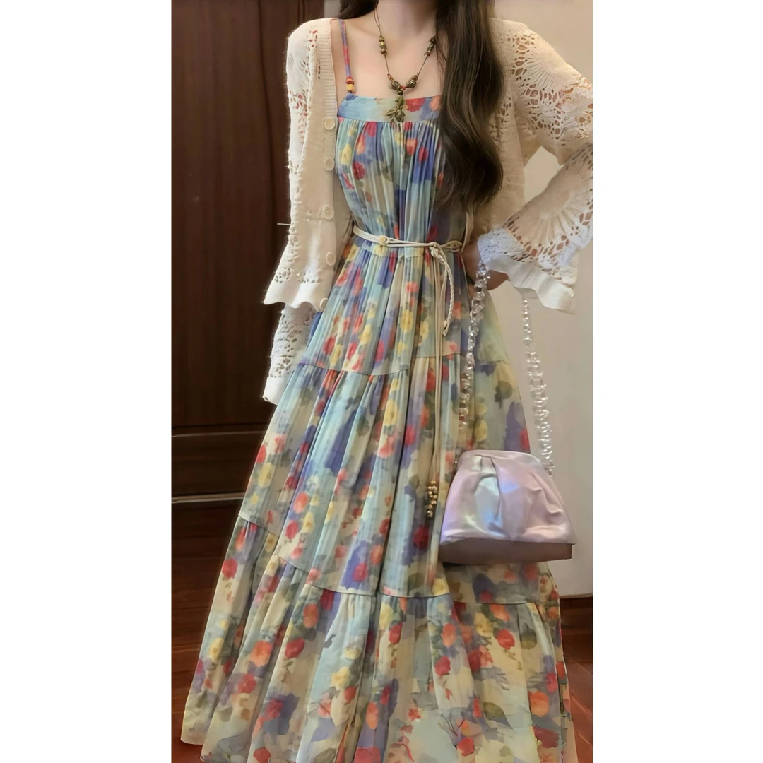 法式高级设计感油画印花碎花吊带连衣裙海边旅游度假风长裙A348