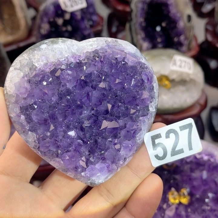 未镶嵌水晶大型摆件（非配饰）