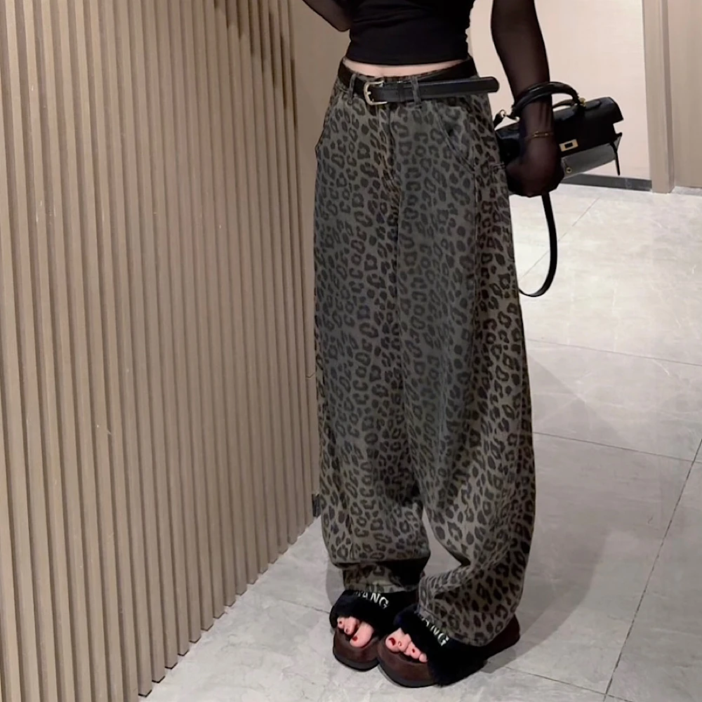 【钻石店铺优选】秋冬新品时尚百搭韩系显瘦高腰豹纹牛仔裤弯刀裤女