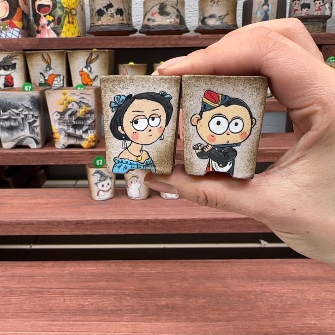 内口尺寸2.8厘米左右花盆