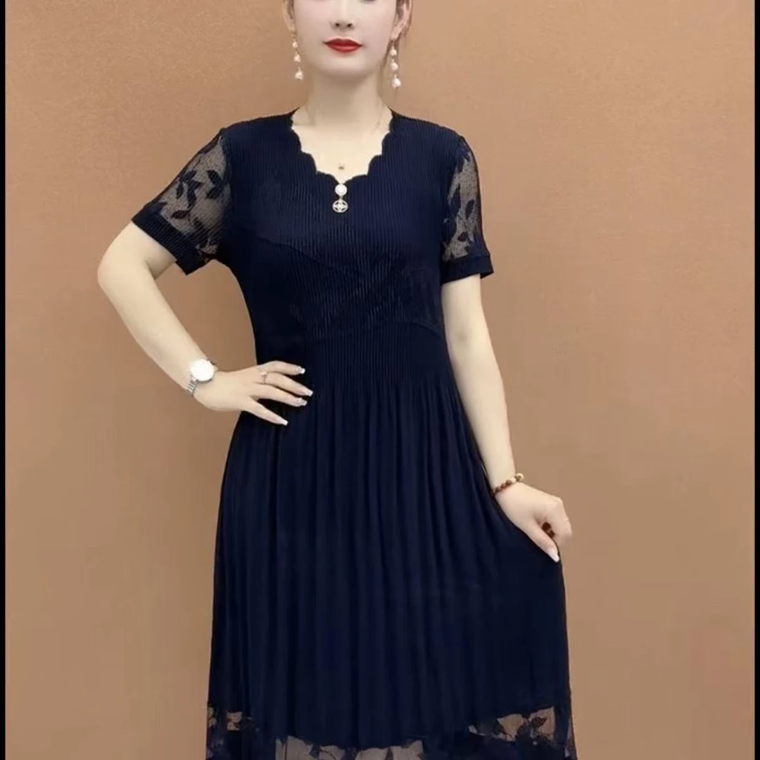 2025夏季新款大码时尚遮肚妈妈连衣裙