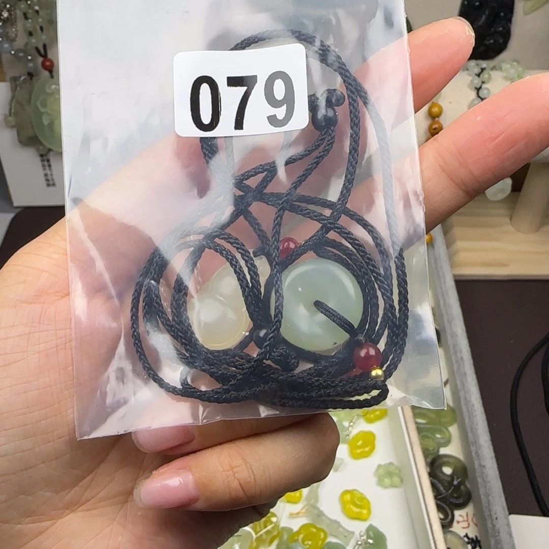 蛇纹石玉岫玉未镶嵌没*脑