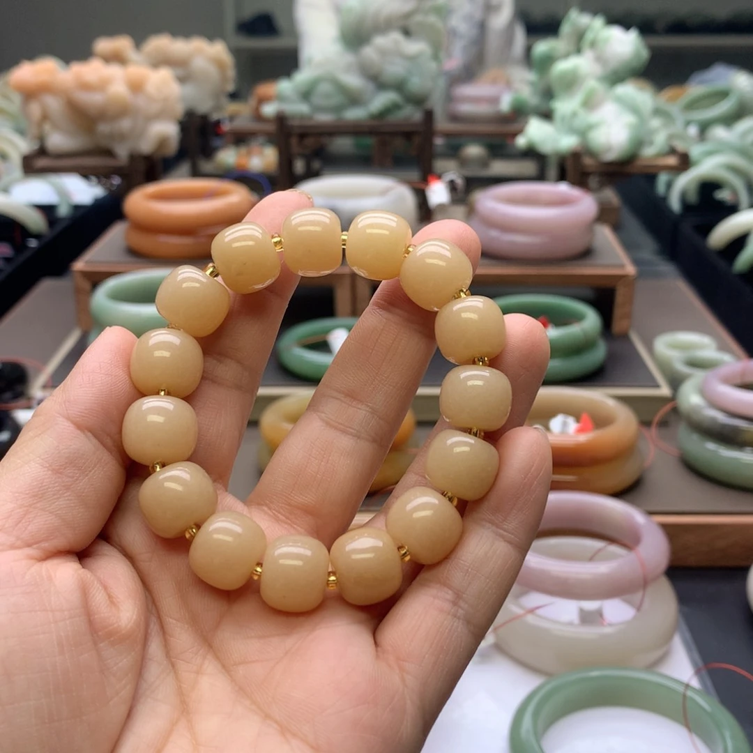 【闪购商品】石英质玉手镯未镶嵌