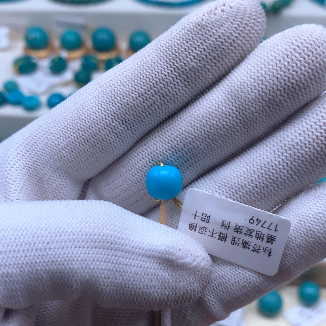 绿松石配饰未镶嵌