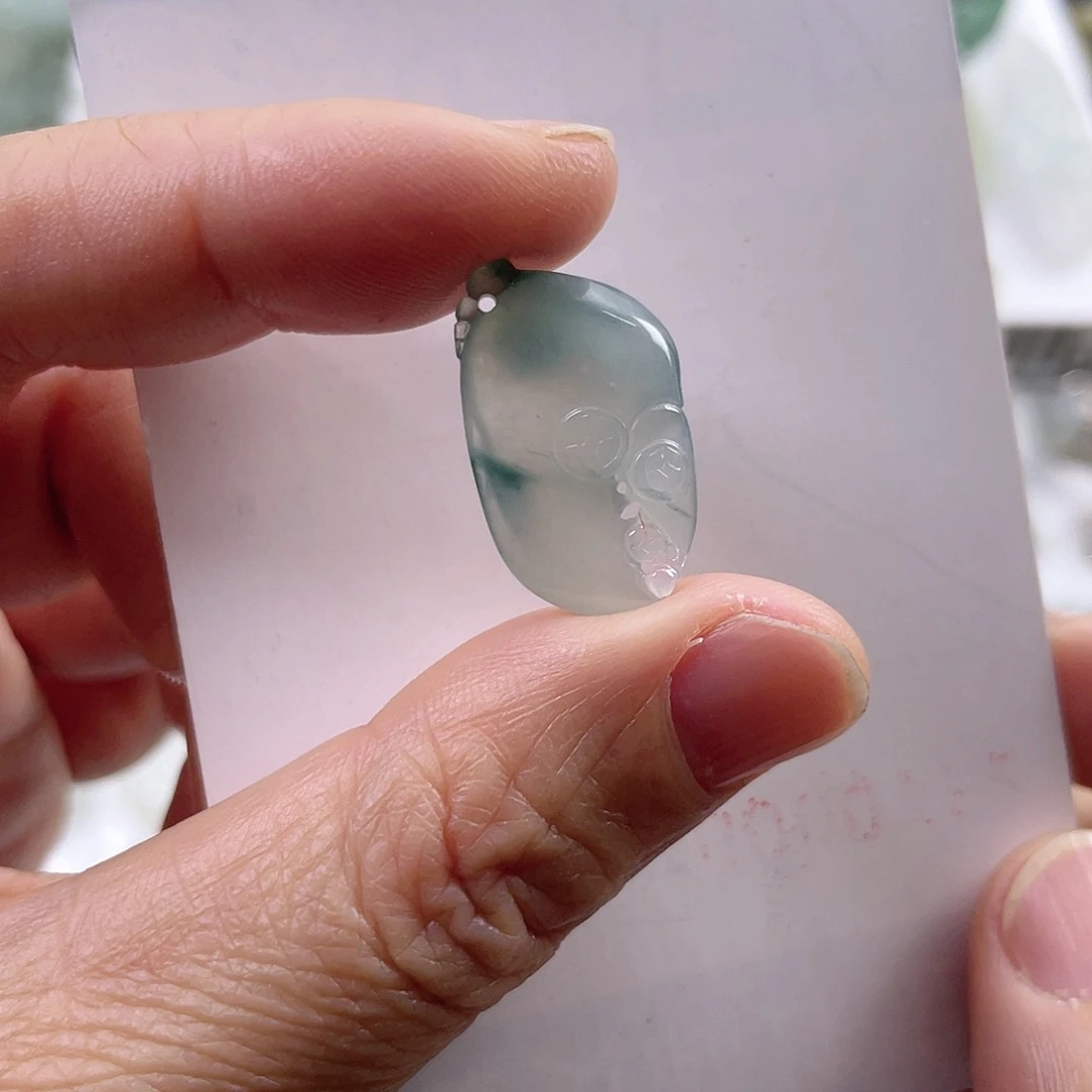 翡翠颈饰未镶嵌蟹钳