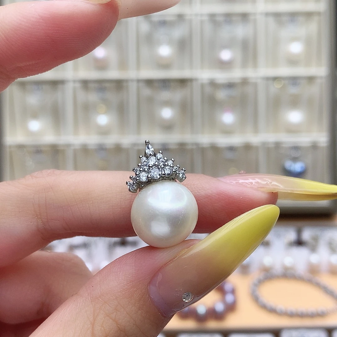 淡水珍珠未镶嵌吊坠(赠链)