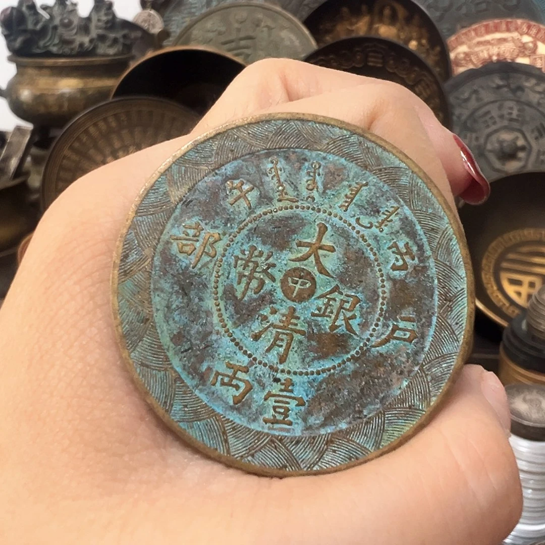 金属复古风格摆件