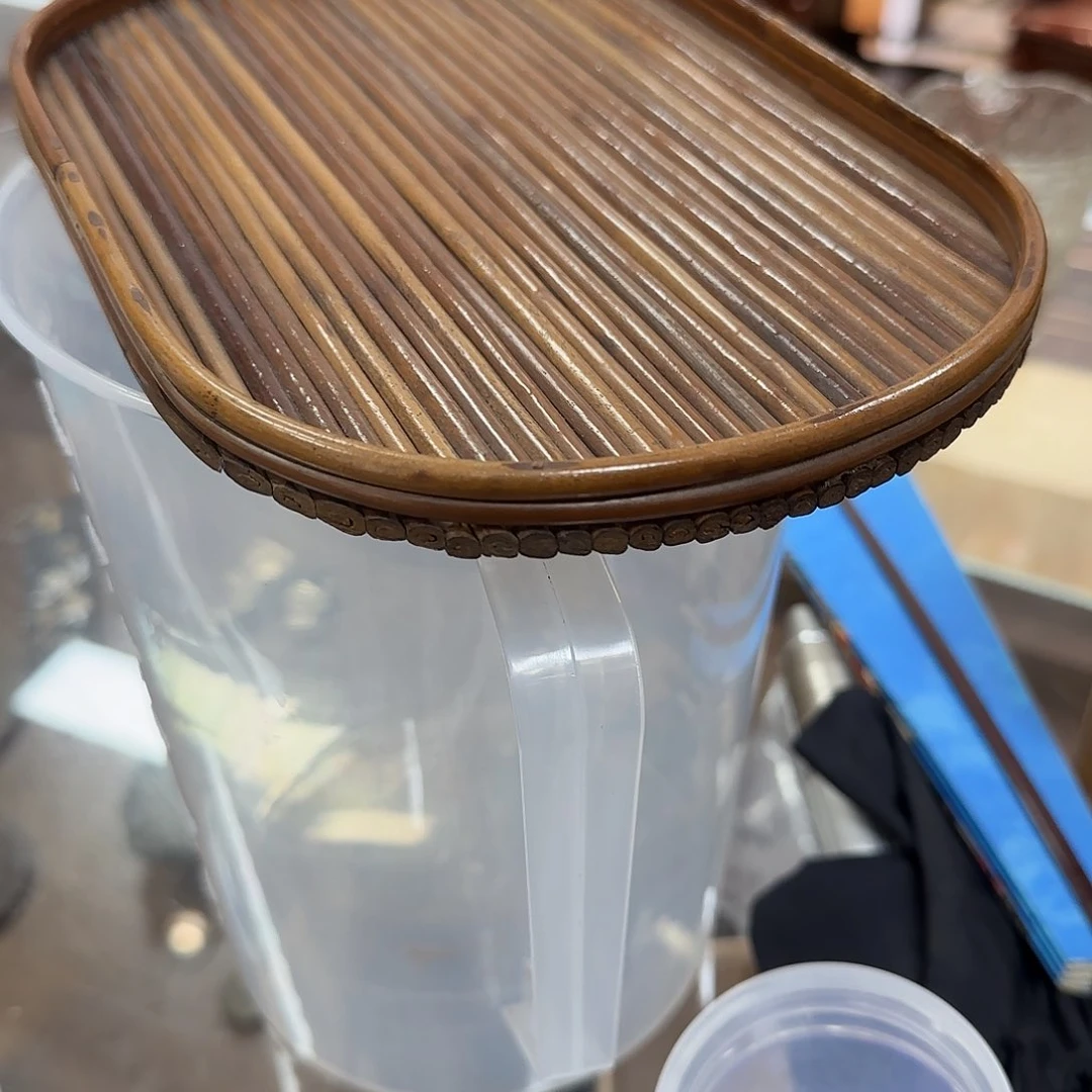 工艺美术艺术作品主***。