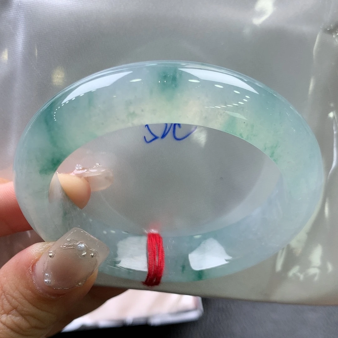 翡翠未镶嵌手镯52正圈