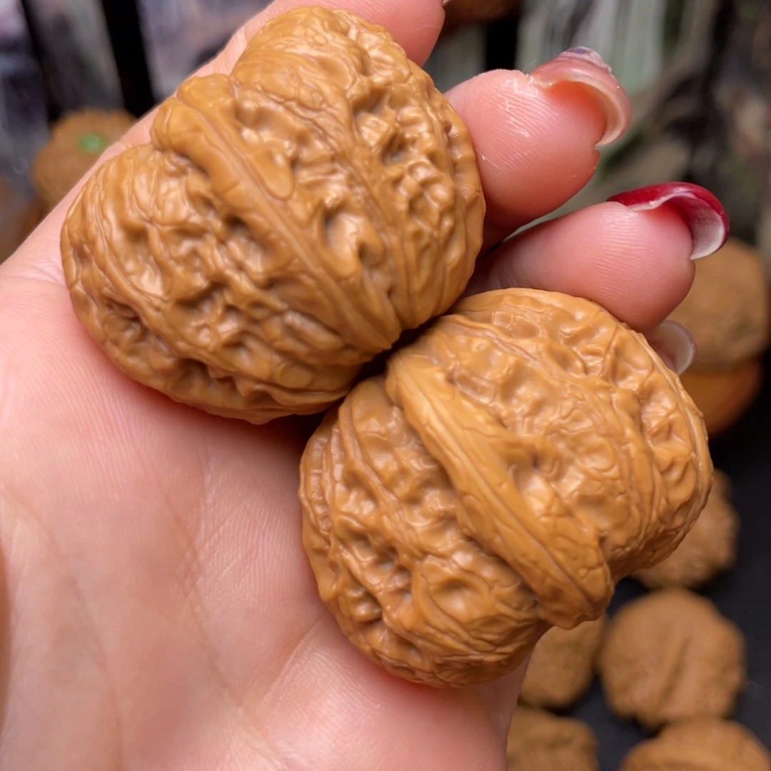 文玩核桃把件39.5平谷元宝