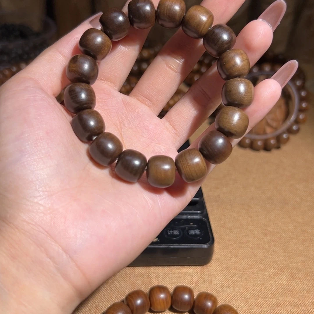蛋***珠檀香木老山檀香红土沉沉水12/13焦糖