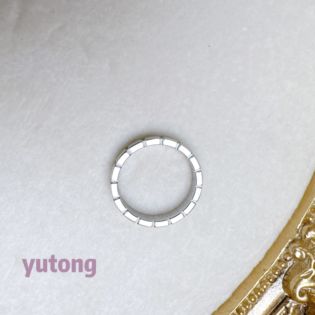 铜合金锆石戒指 【雨桐高奢饰品】戒指CC00955