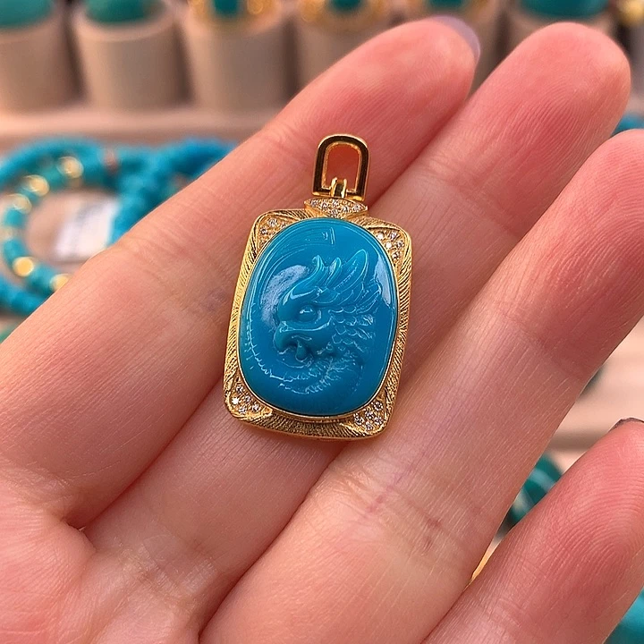 绿松石配饰未镶嵌