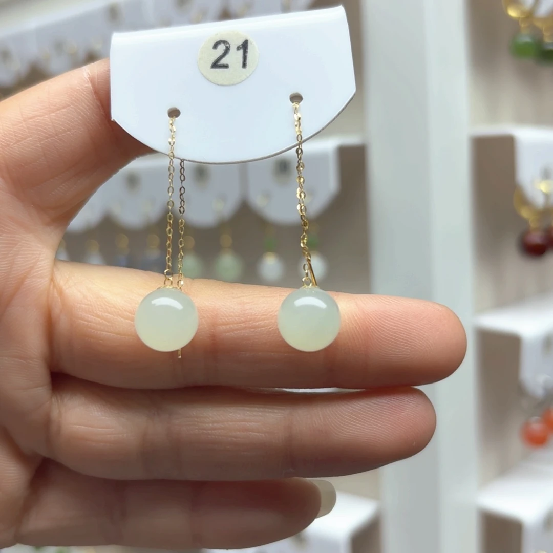 和田玉耳饰18K金镶嵌