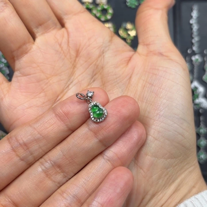 翡翠银S925镶嵌耳饰