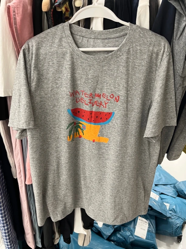 金子家夏款上新 西瓜t 福利必冲 衣长63左右 不支持7天无理由退换