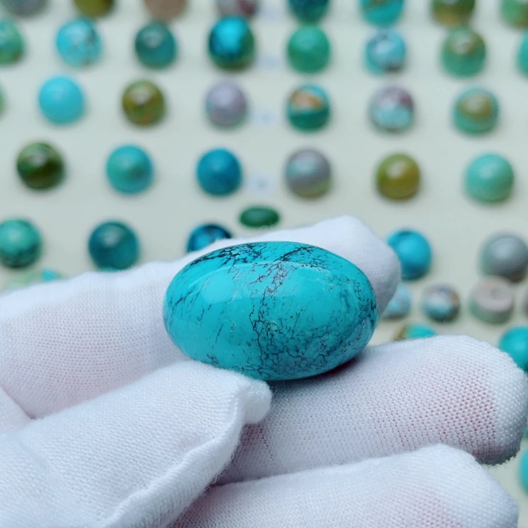 未镶嵌绿松石珠宝奇石