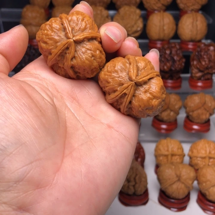 文玩核桃吊坠1双面生命