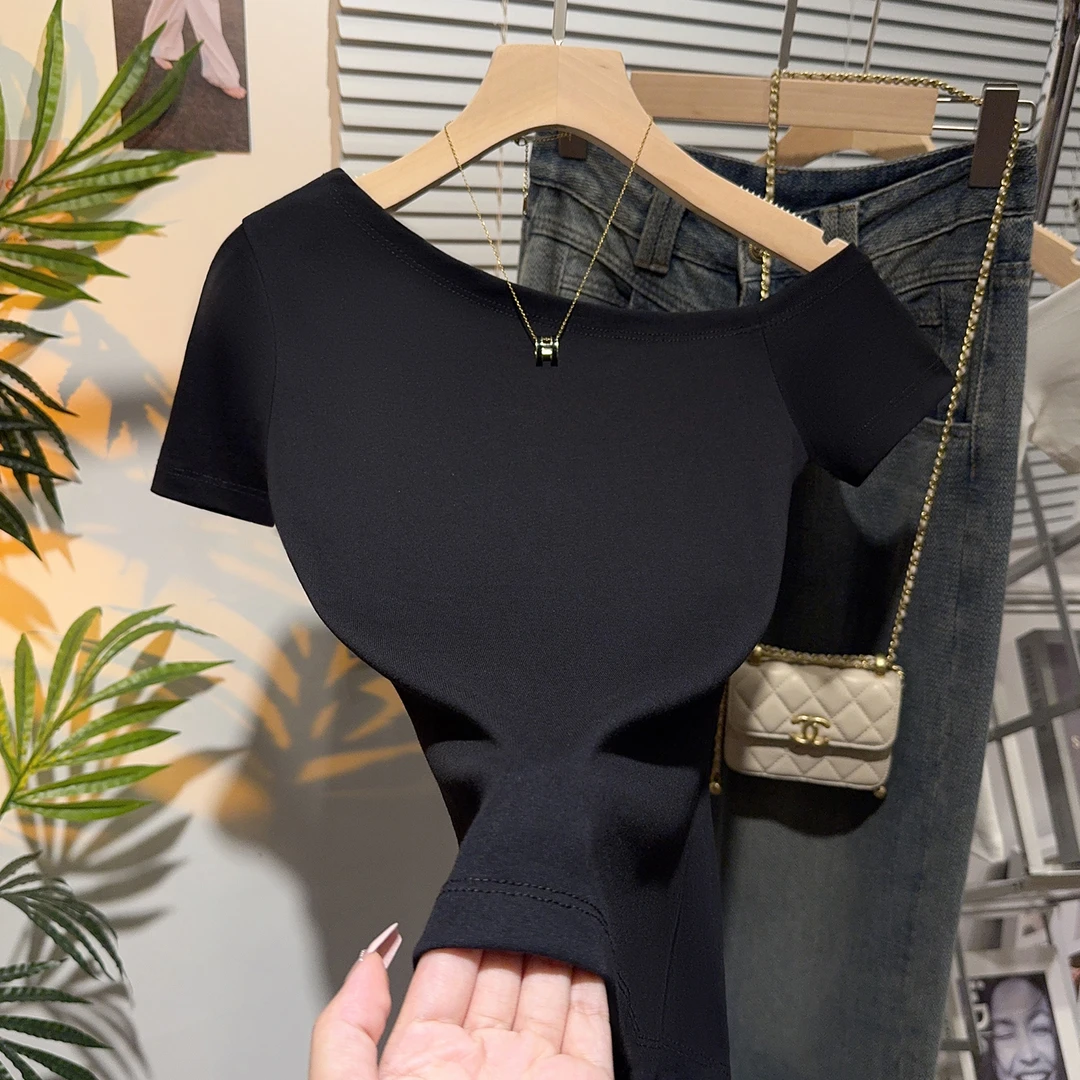 黑色露肩短袖T恤女气质针织夏季修身显瘦一字斜肩打底衫内搭上衣