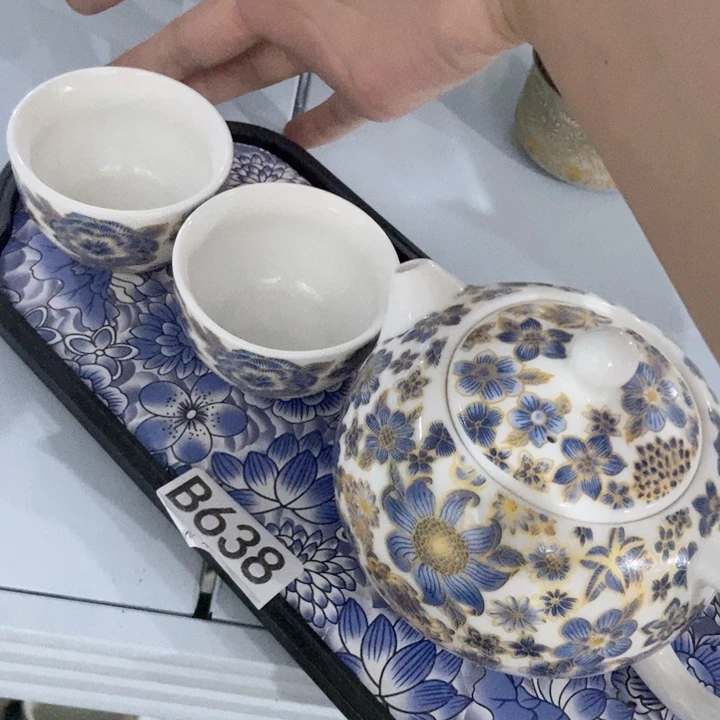茶具微瑕，介意勿拍