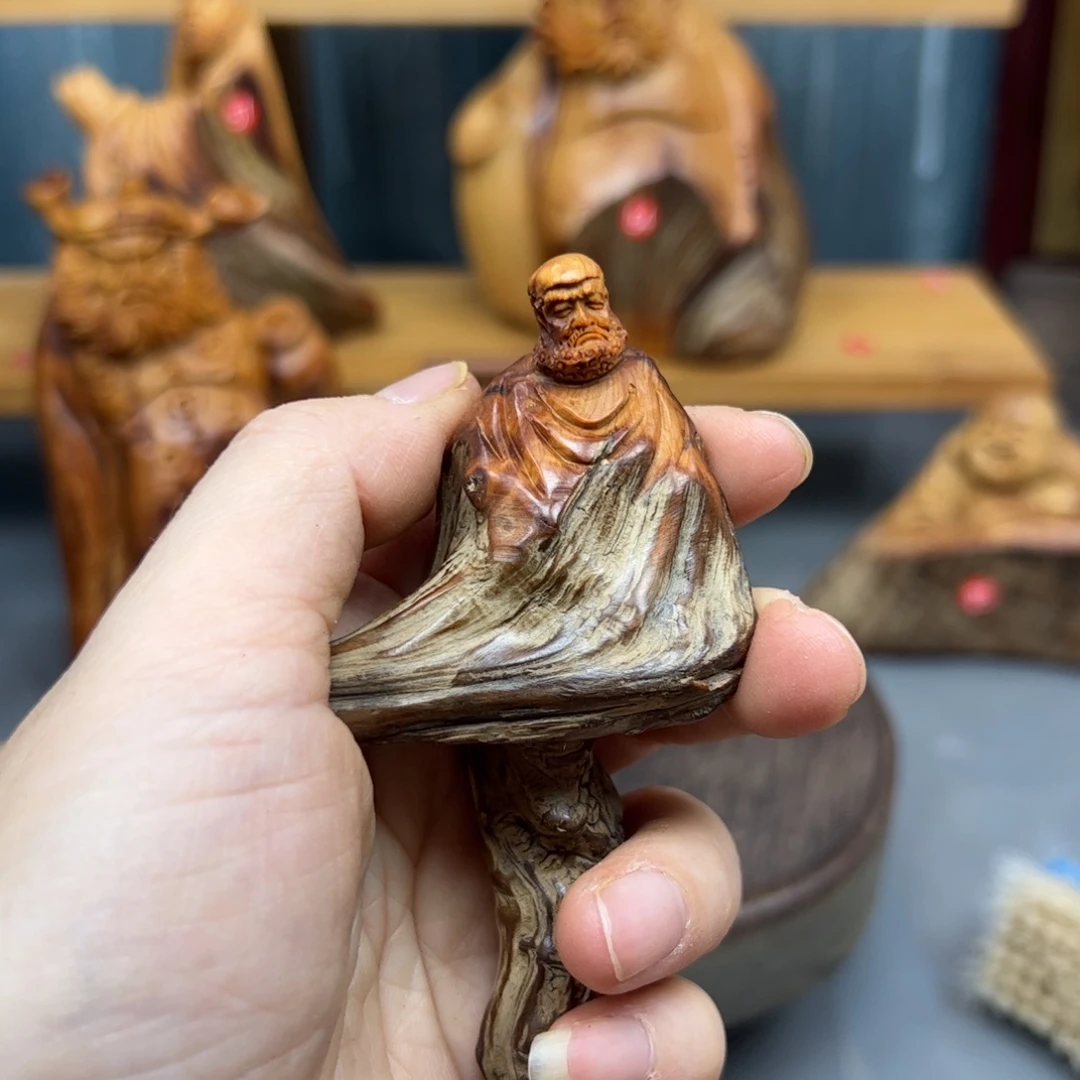 桃***岛木崖柏木摆件手把件