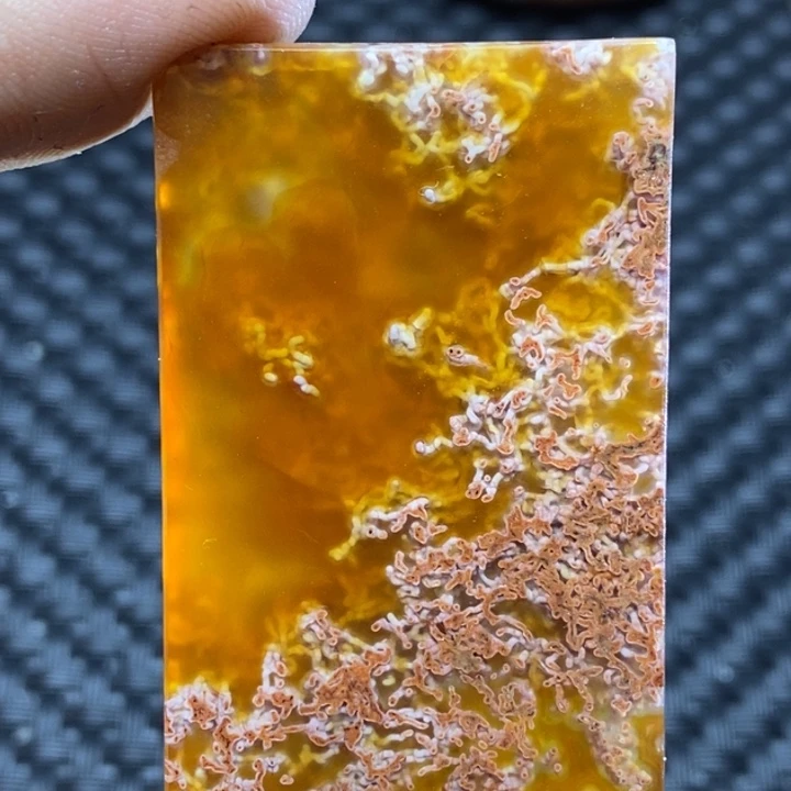 玛瑙/玉髓颈饰未镶嵌落**梅