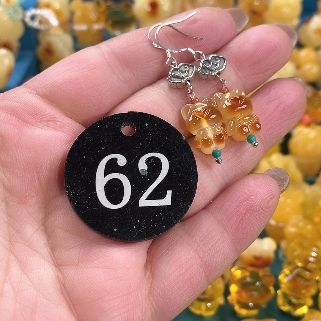 琥珀颈饰未镶嵌耳坠