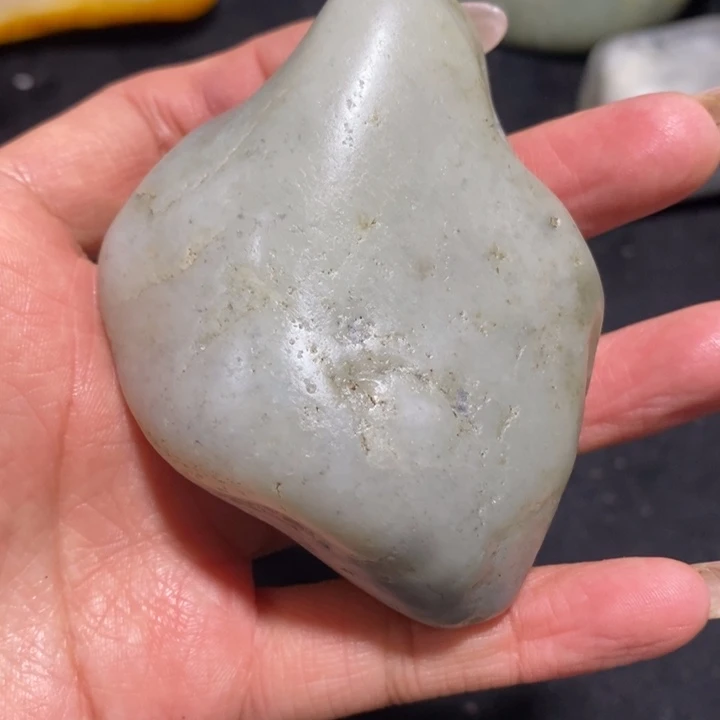 未镶嵌和田玉（糖玉）挂件3