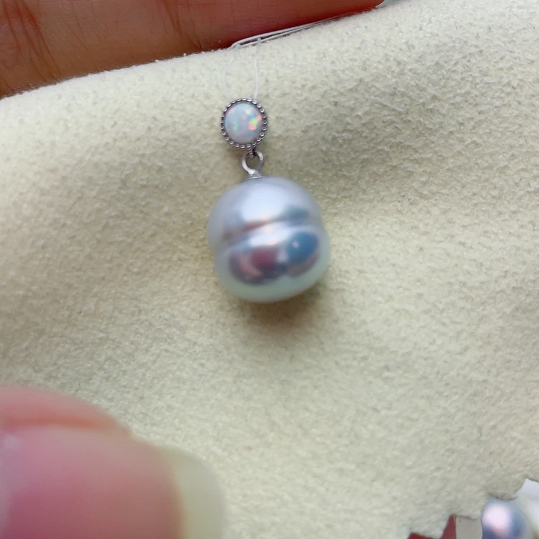 海水珍珠18K金镶嵌颈饰w64