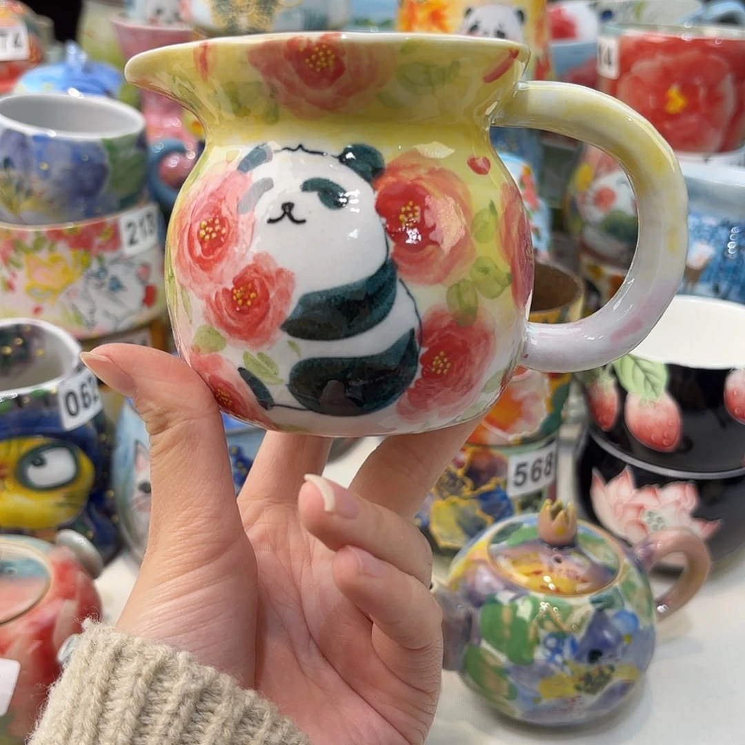 瓷片兔兔好可爱呀打