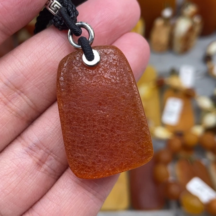 【闪购商品】未镶嵌颈饰琥珀