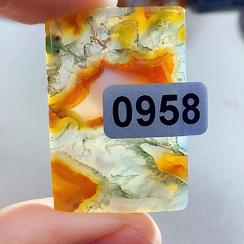 玛瑙/玉髓颈饰未镶嵌欣