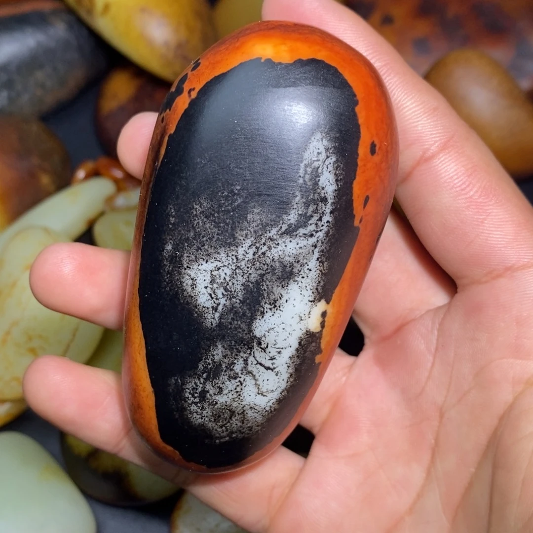 和田玉未镶嵌珠宝奇石