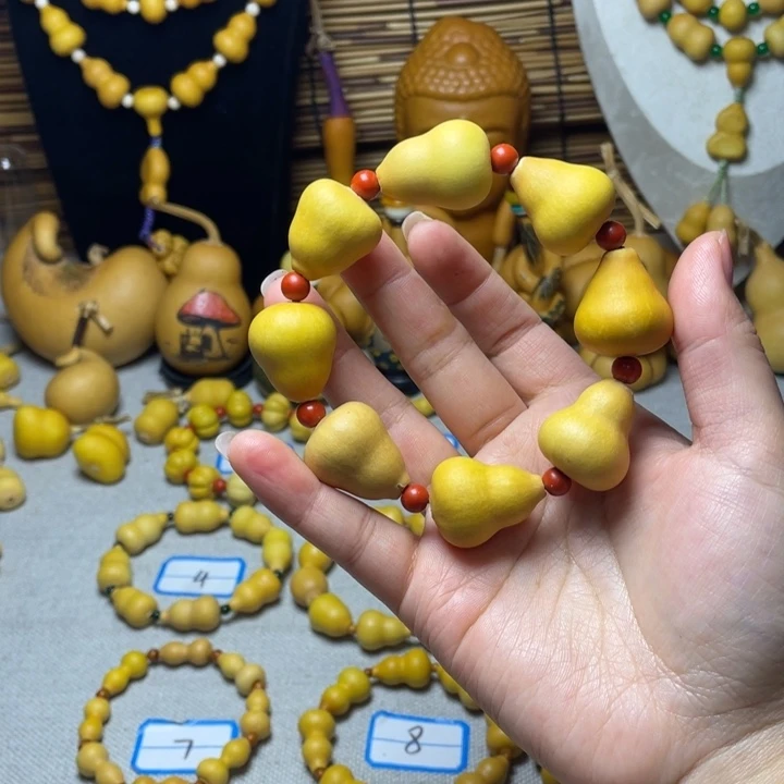 王***宗大叶紫檀（黑酸枝木类）