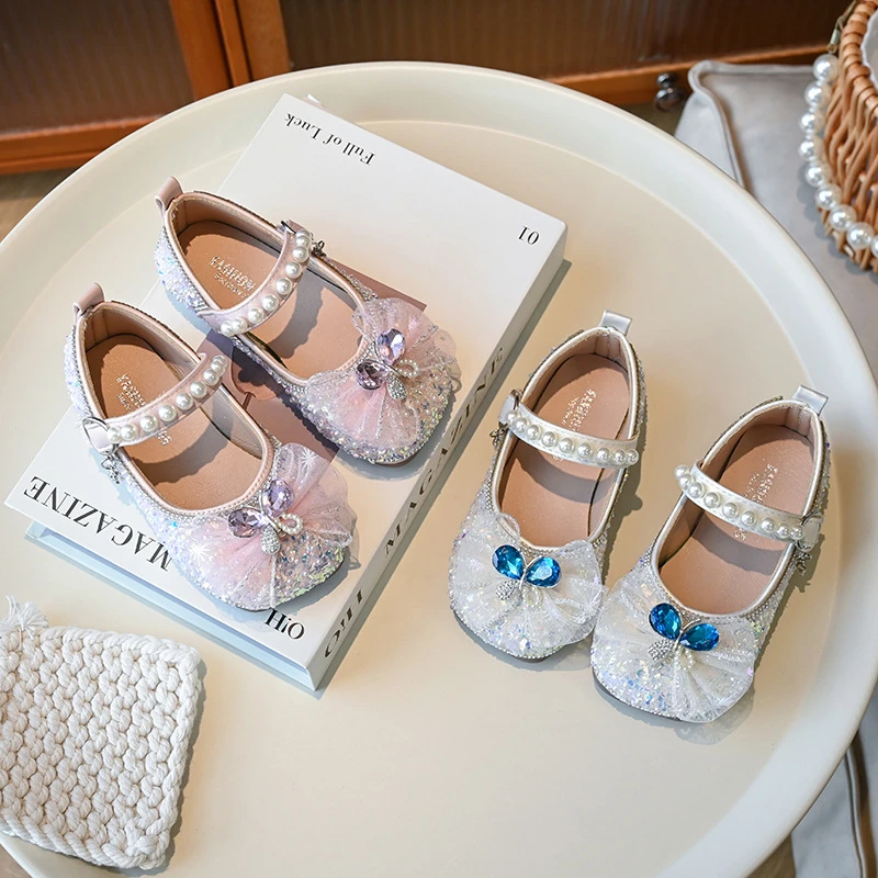 儿童公主小皮鞋2025春秋新款女孩软底水钻单鞋宝宝小童表演鞋526