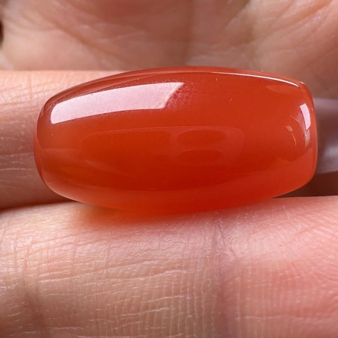 南红玛瑙未镶嵌桶珠23.6*12.6