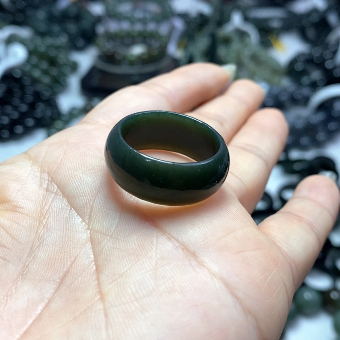 未镶嵌戒指和田玉和田青玉戒指