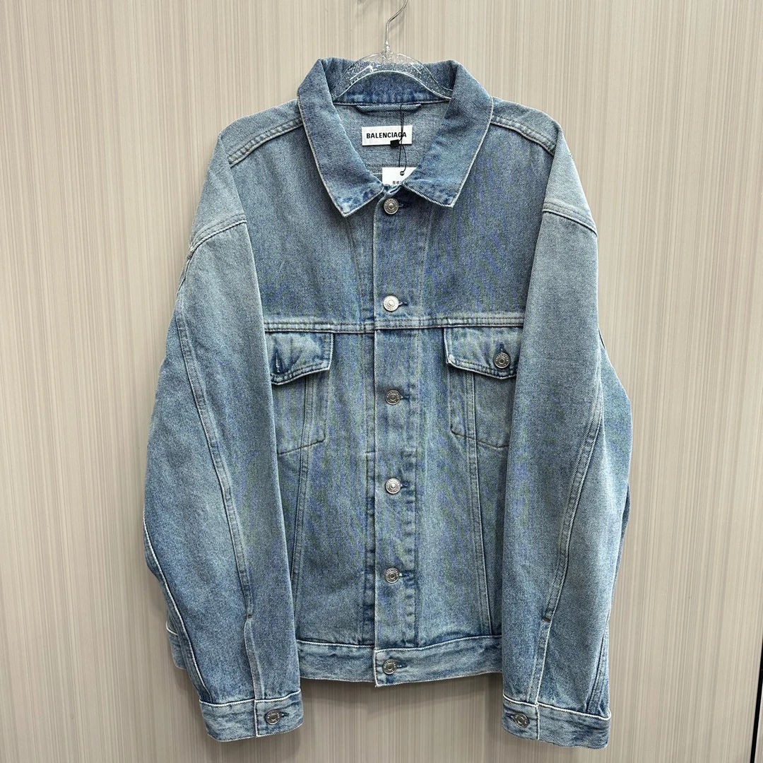 99新 Balenciaga/巴黎世家 蓝色水钻牛仔外套 尺码：40 10212