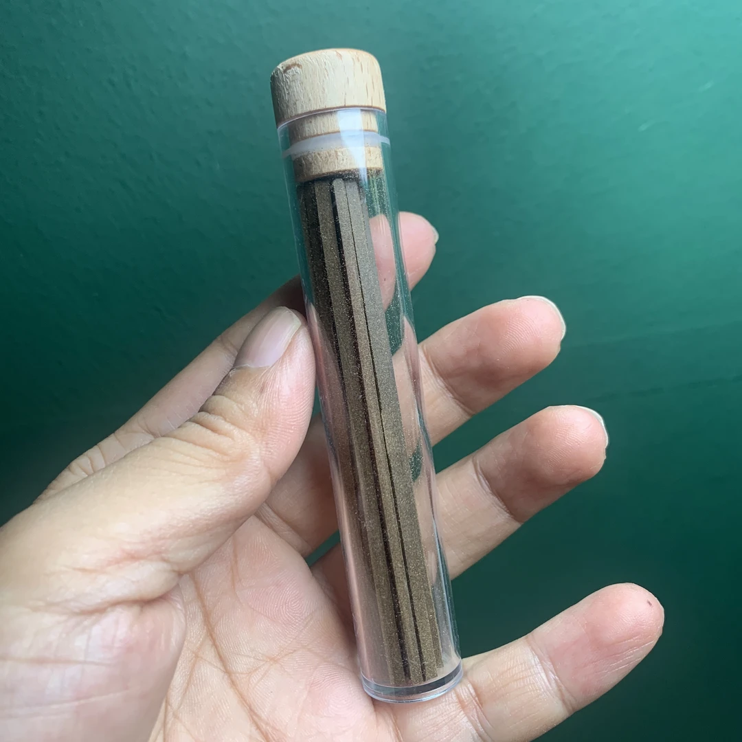 白奇品质方柱香海南莺歌绿奇楠沉香乌身熏香