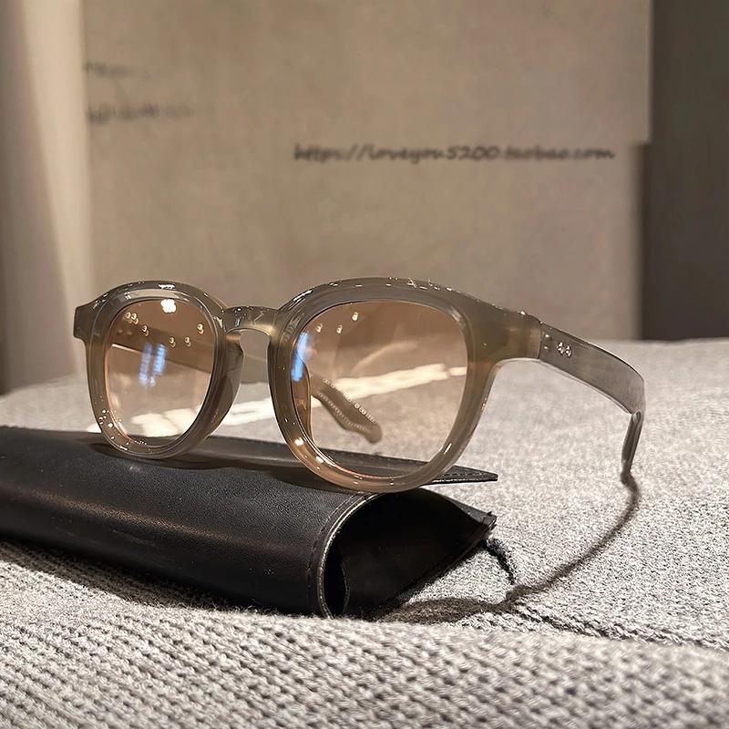 复古加粗潮男元素浅色墨镜高级感圆形个性款太阳镜女士小众潮流款