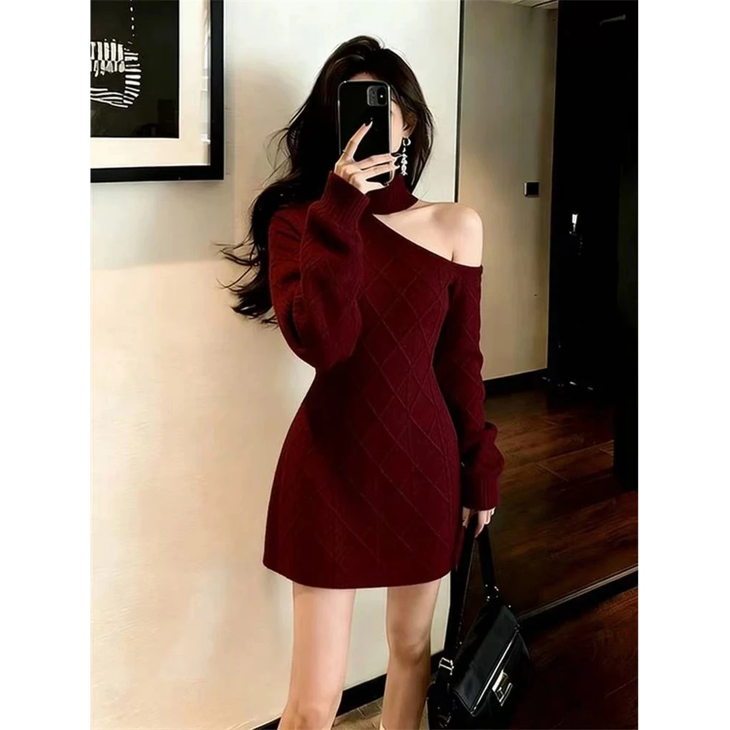 parkyeon巨好看的酒红色露肩针织连衣裙女初冬小个子收腰包臀短裙