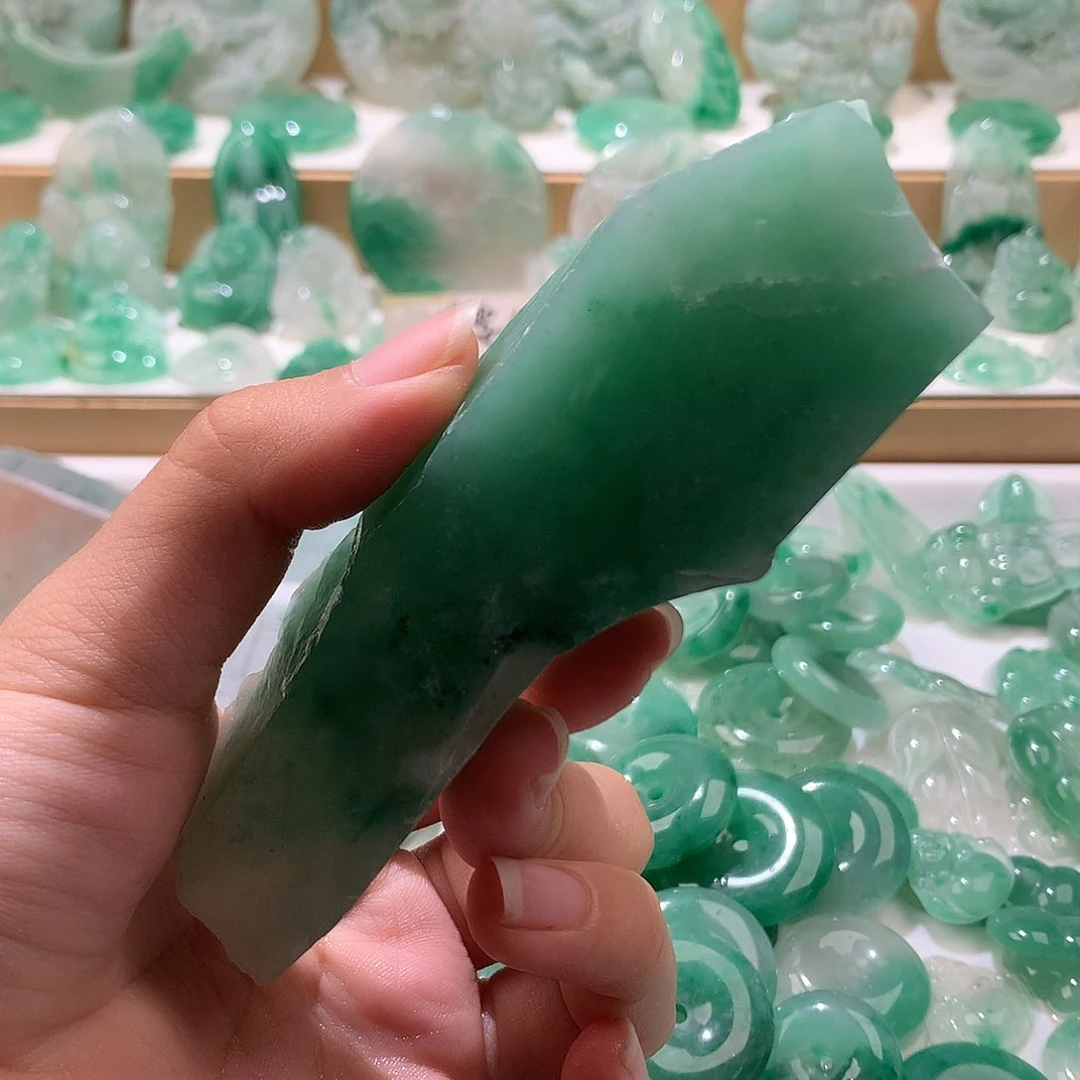 石英质玉未镶嵌珠宝半成品