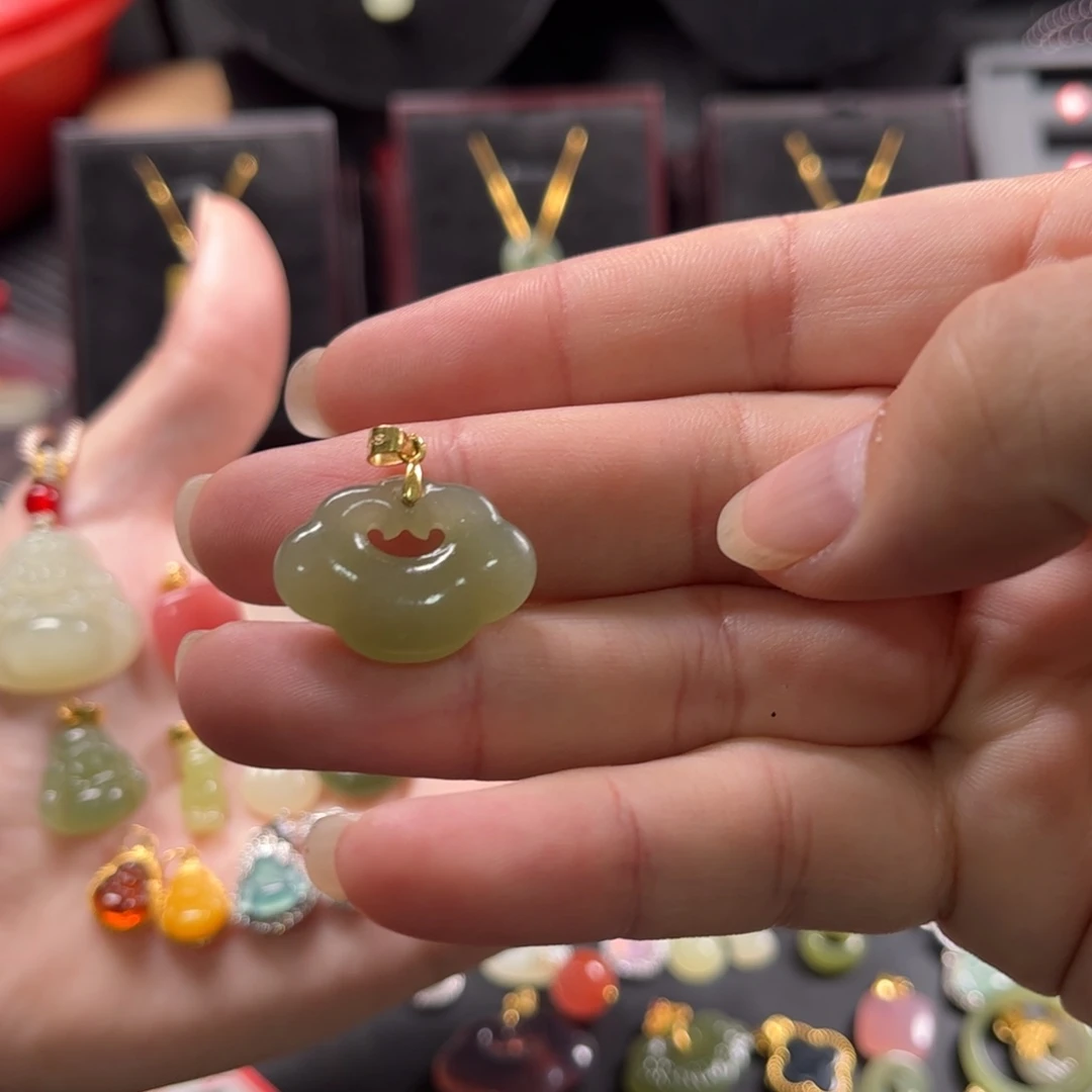 和田玉颈饰银S925镶嵌