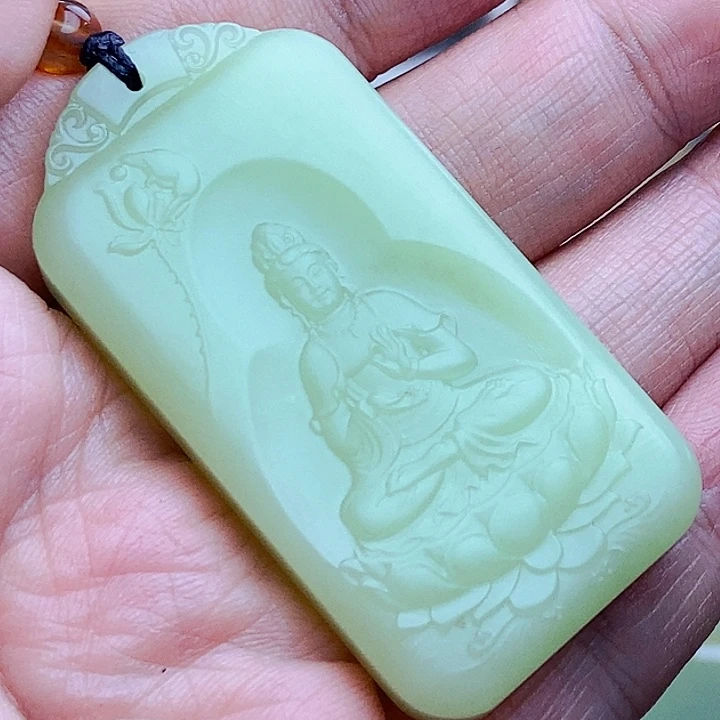 和田玉吊坠(不含链)未镶嵌