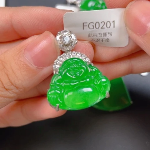 【闪购商品】颈饰银S925镶嵌翡翠翡翠