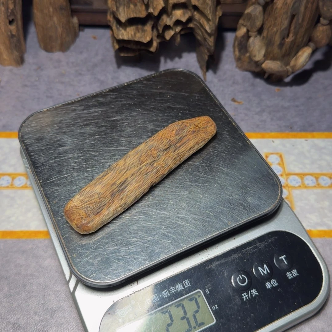 多***人木金沙叶随形手把件23克