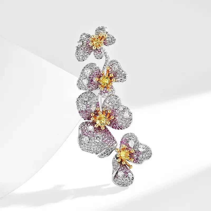 典藏轻奢-粉蓝宝铃兰花胸针两戴款YB-1828