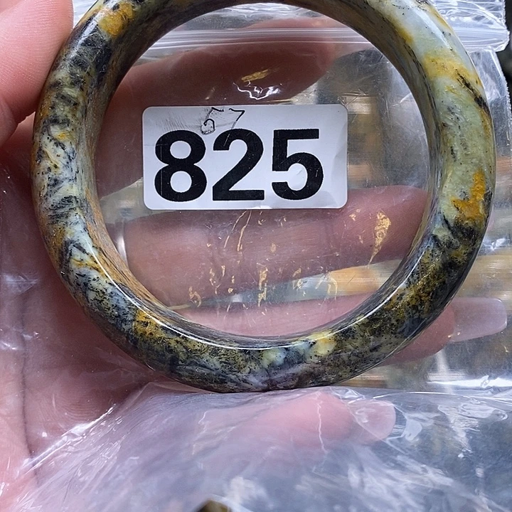 坤***）蛇纹石玉未镶嵌手镯