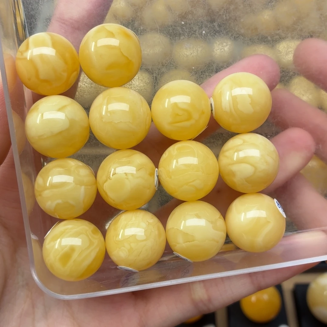 蜜蜡未镶嵌裸石蜜蜡16+浓白花手串