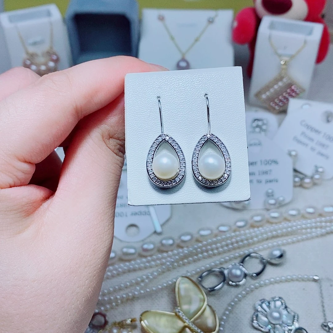 未镶嵌淡水珍珠耳饰